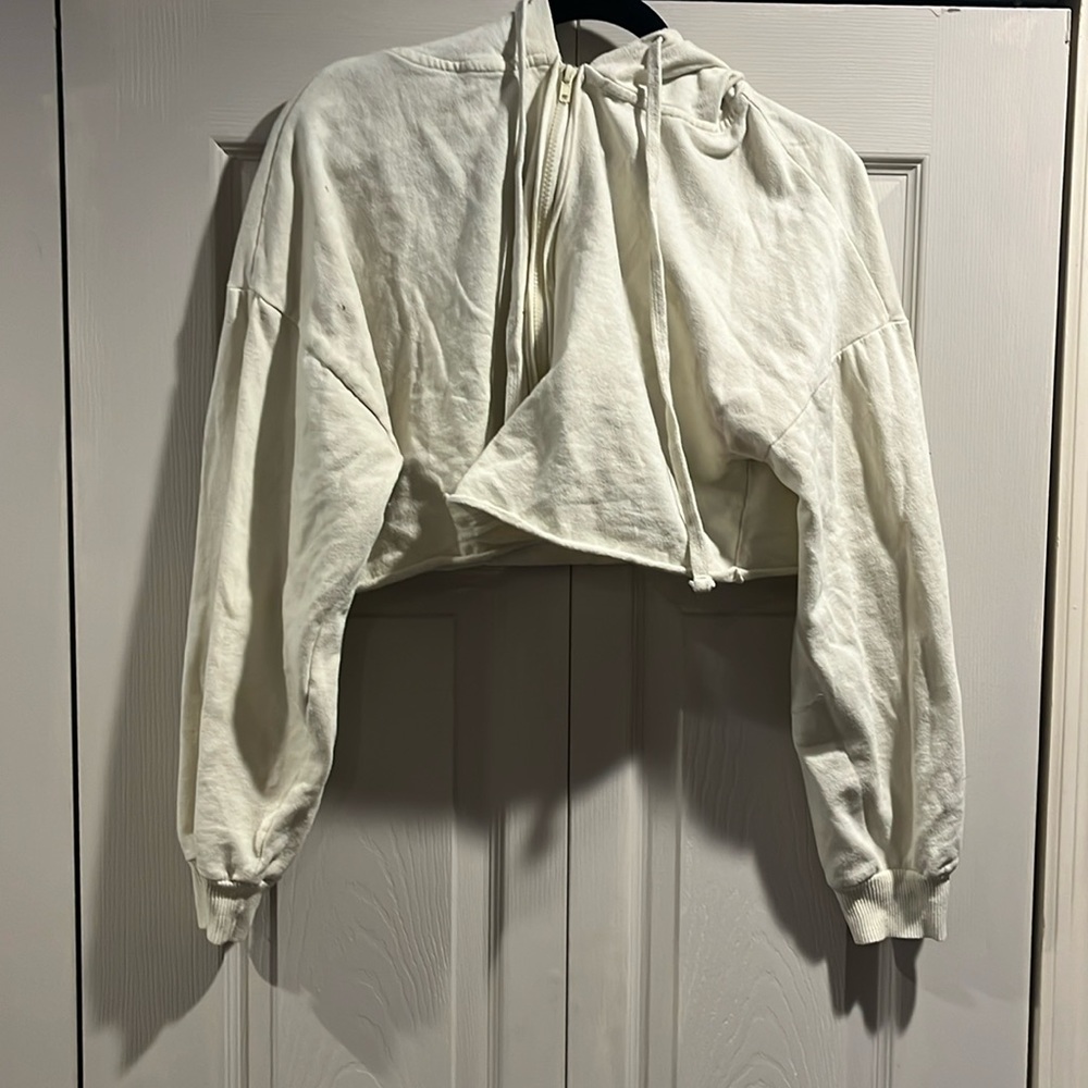 Cropped zip up